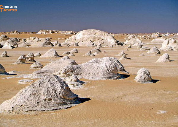 Ausflug Kairo Von Hurghada Bahariya Oase Und Weiße Wüste